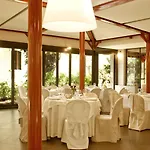 Deco Hotel