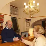 Deco Hotel