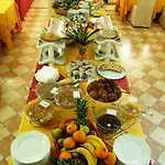 Deco Hotel