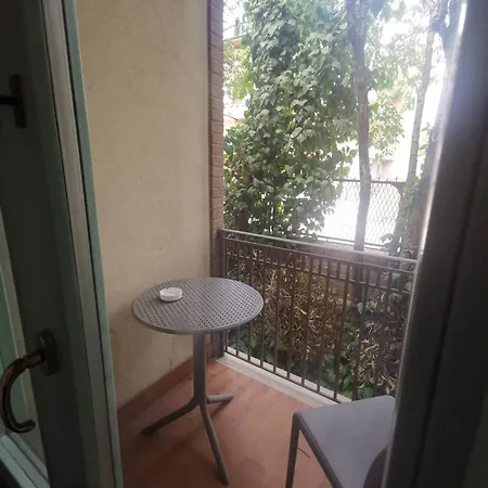 מלון Deco פרוג'ה