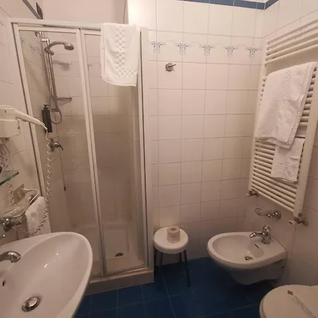 Отель Deco Перуджа