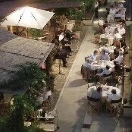 Deco Отель Перуджа