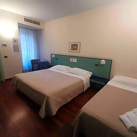 Deco Отель Перуджа
