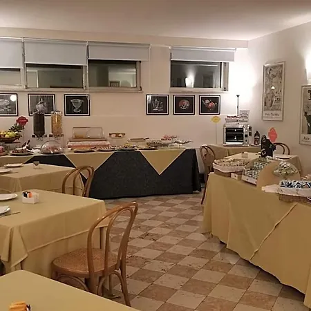 Deco Отель 4*