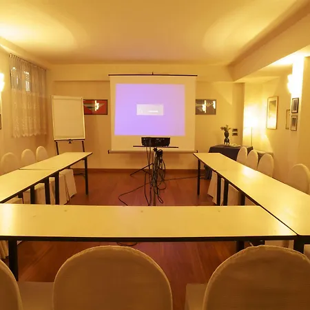 Deco 4* פרוג'ה