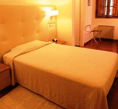 Deco 4*